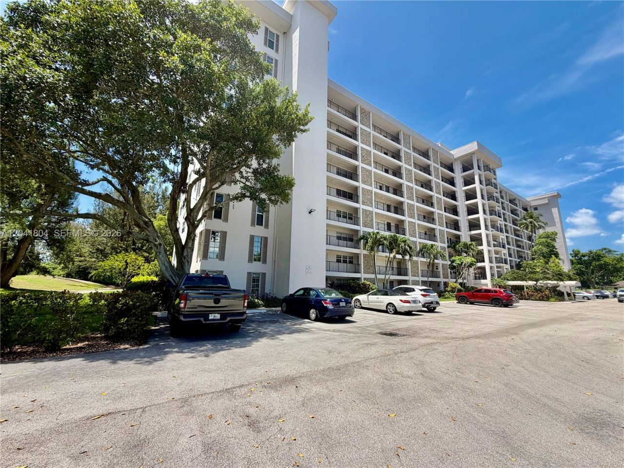 3200 N Palm Aire Dr , Unit 710, Pompano Beach, FL 33069 Photo