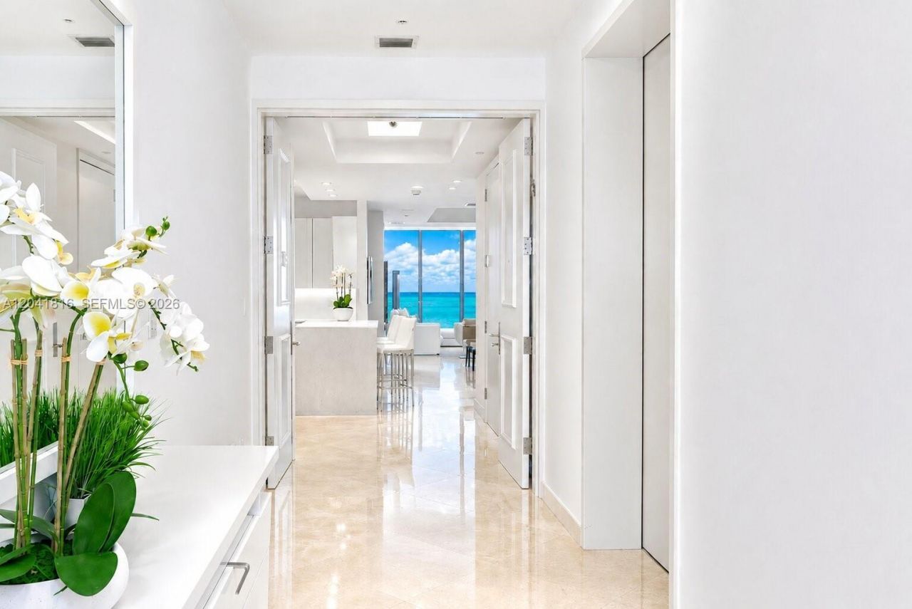 100 S Pointe Dr , Unit 1507, Miami Beach, FL 33139 Photo