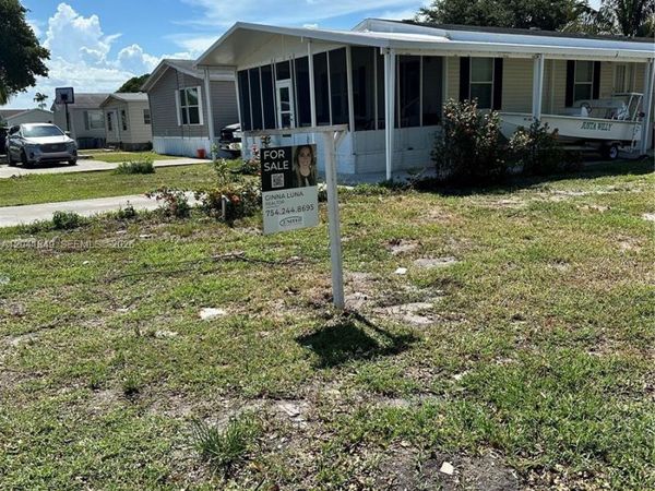 2651 E Marina Dr , Dania Beach, FL 33312