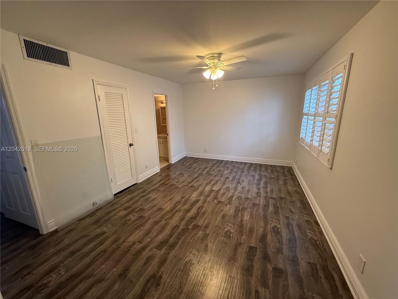 2606 NE 10 St , Unit 2606, Hallandale Beach, FL 33009 Photo