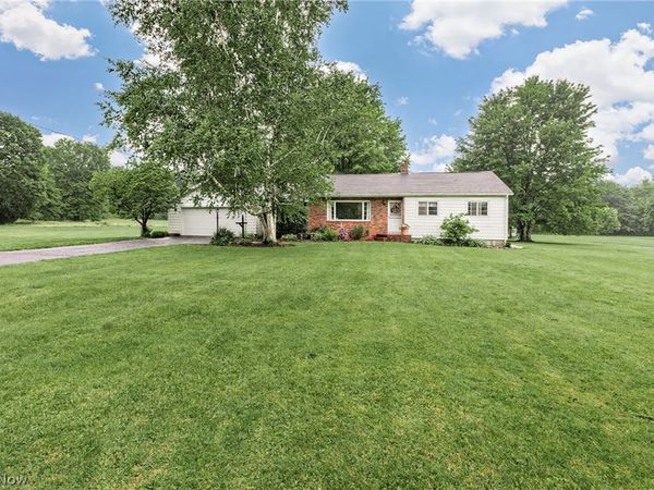 3706 New Hudson Road , Orwell, OH 44076