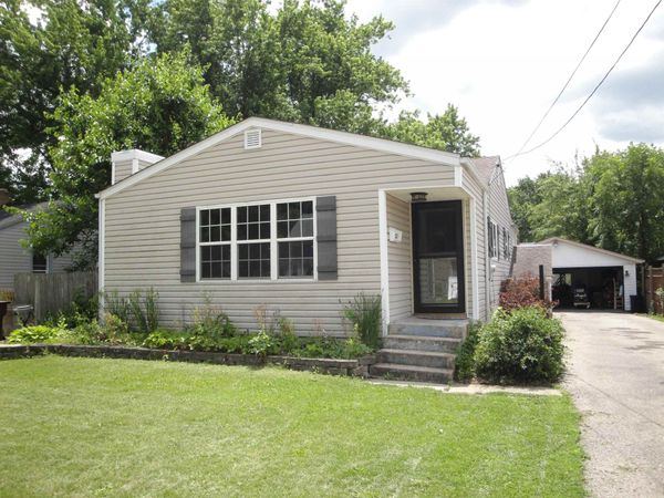 521 Olive Street, LOVES PARK, IL 61111