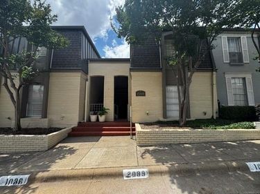 15919 Stillwood Street, Unit 2088, Dallas, TX 75248