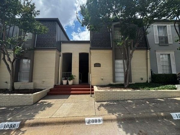 15919 Stillwood Street, Unit 2088, Dallas, TX 75248