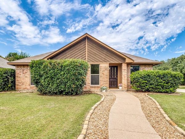 1425 Misty Hollow Street, Denton, TX 76209