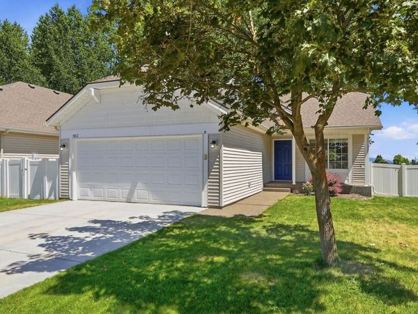 9412 N Oak St, Spokane, WA 99208