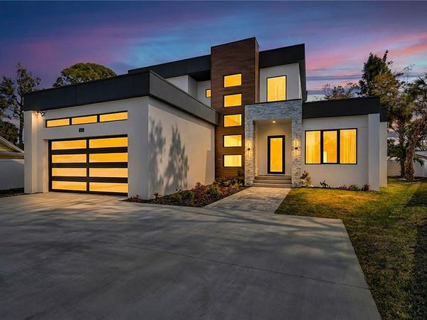 275 LIME CIRCLE , SARASOTA, FL 34237