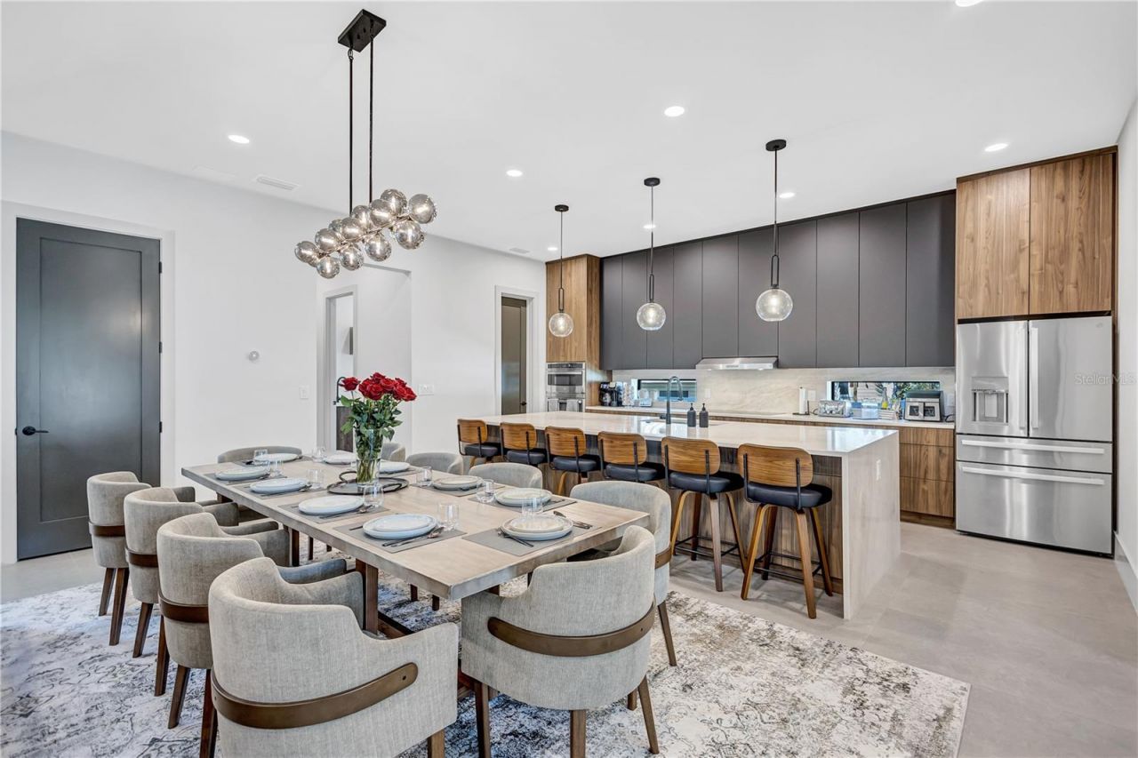 275 Lime Circle , Sarasota, FL 34237 Photo