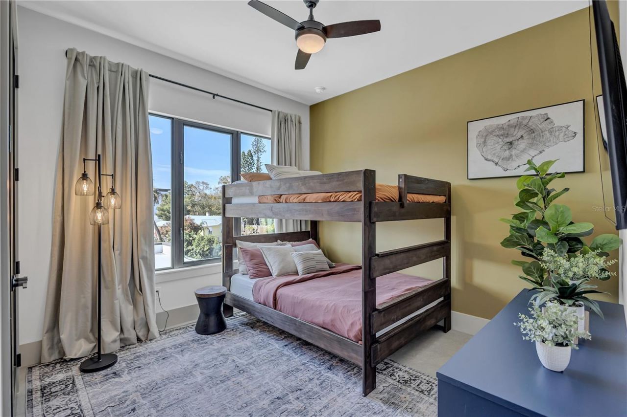 275 Lime Circle , Sarasota, FL 34237 Photo