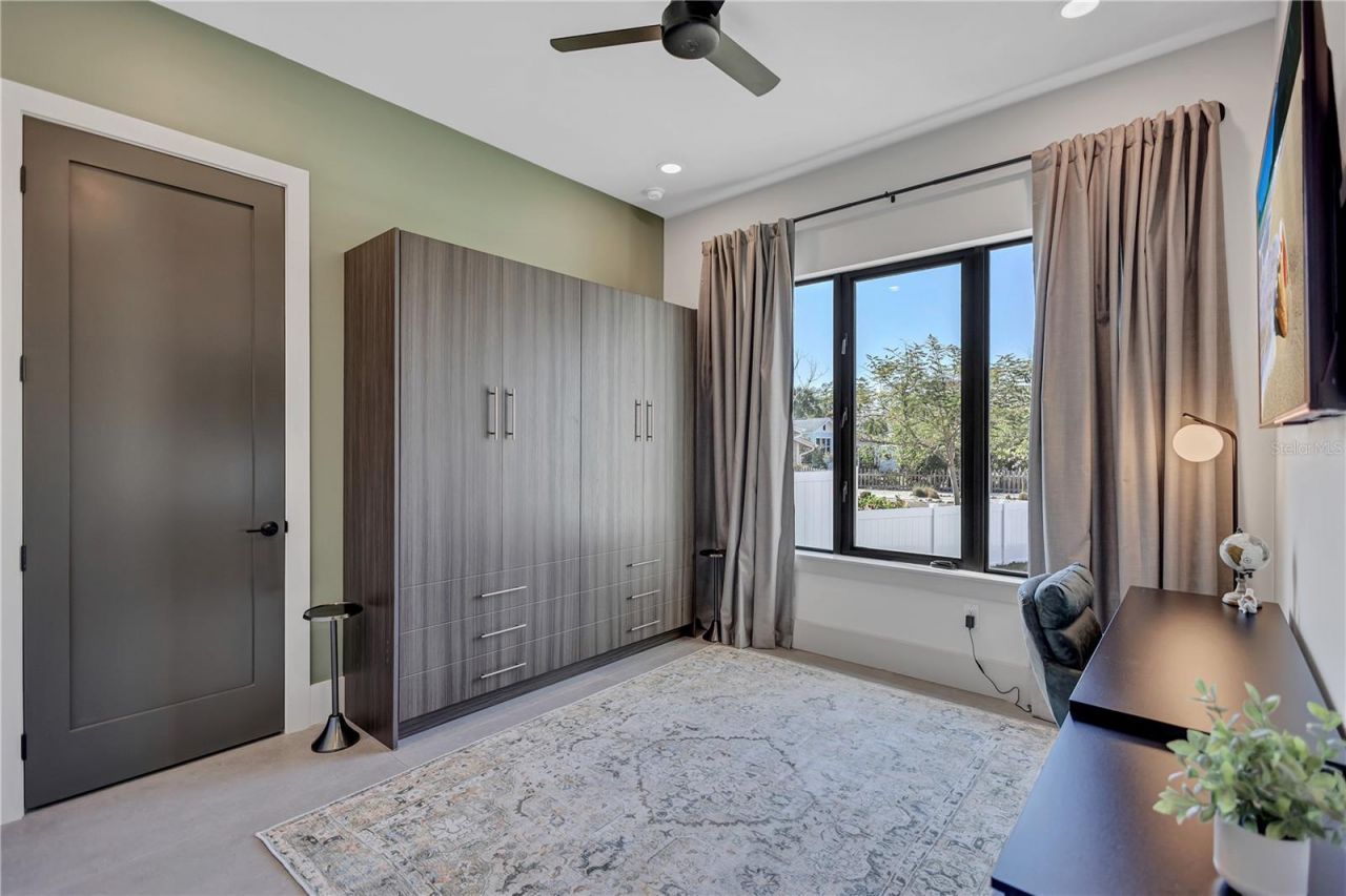 275 Lime Circle , Sarasota, FL 34237 Photo