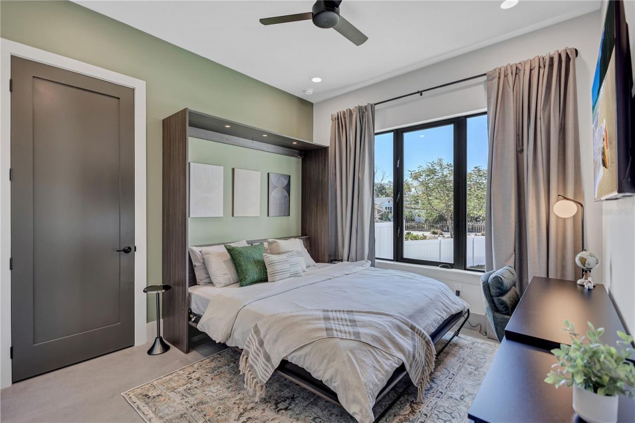 275 Lime Circle , Sarasota, FL 34237 Photo