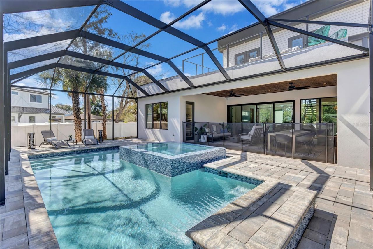 275 Lime Circle , Sarasota, FL 34237 Photo