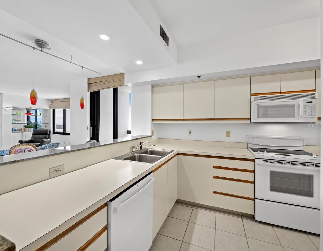 2020 Harbourside Drive, Unit 457, Longboat Key, FL 34228 Photo