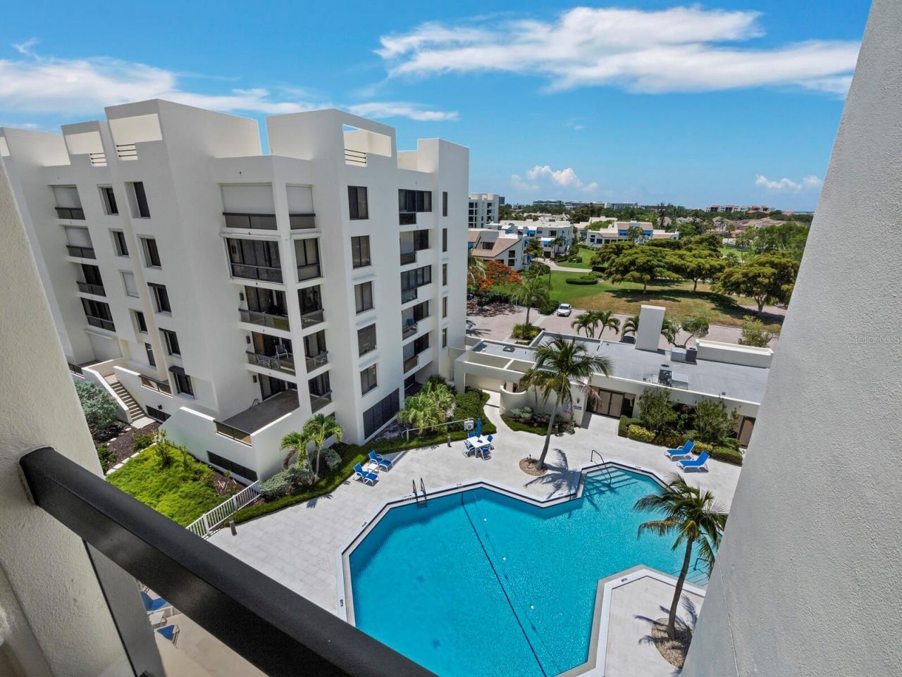 2020 Harbourside Drive, Unit 457, Longboat Key, FL 34228 Photo