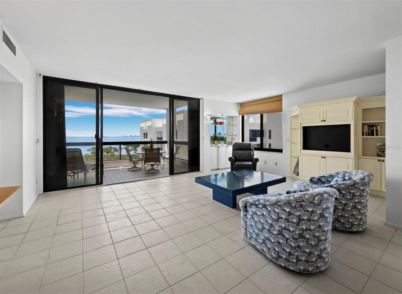 2020 Harbourside Drive, Unit 457, Longboat Key, FL 34228 Photo