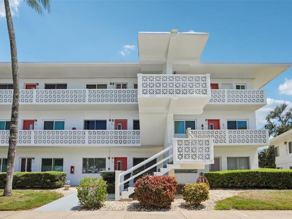 11225 82ND AVENUE , Unit 102, SEMINOLE, FL 33772