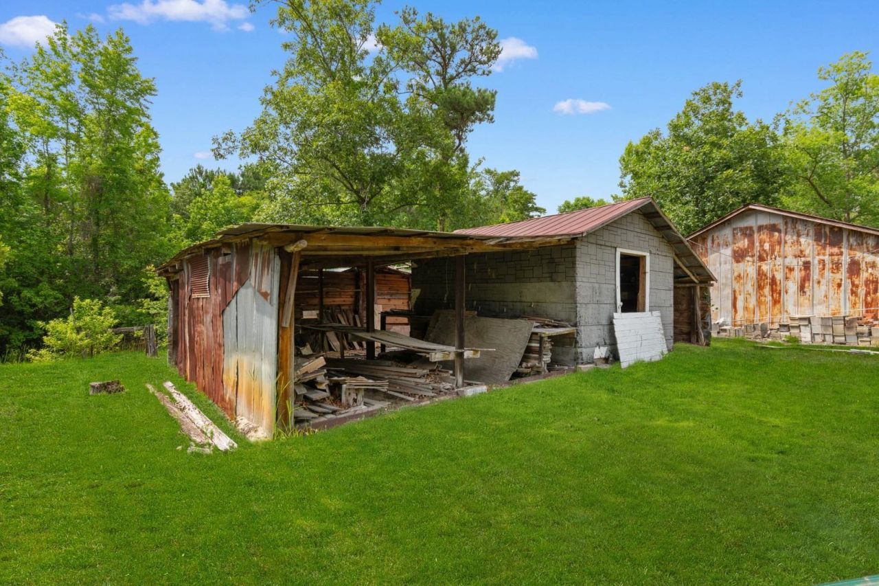 150 Landmark Rd.  Photo 11