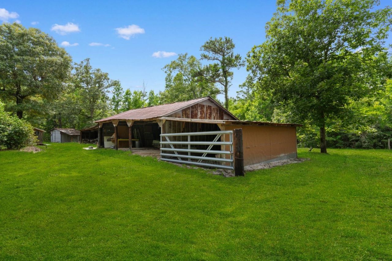150 Landmark Rd.  Photo 14