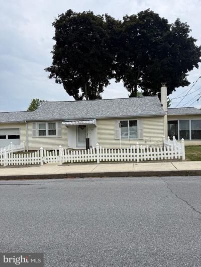 201 S HETRICK AVENUE, PALMYRA, PA 17078