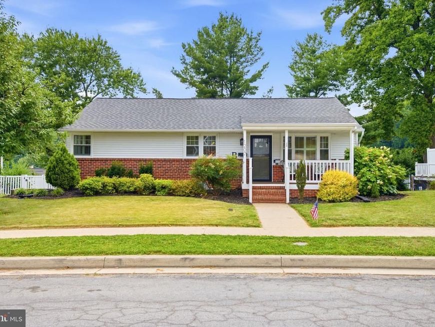 1207 Mccurley Avenue, Catonsville, MD 21228 Main Photo