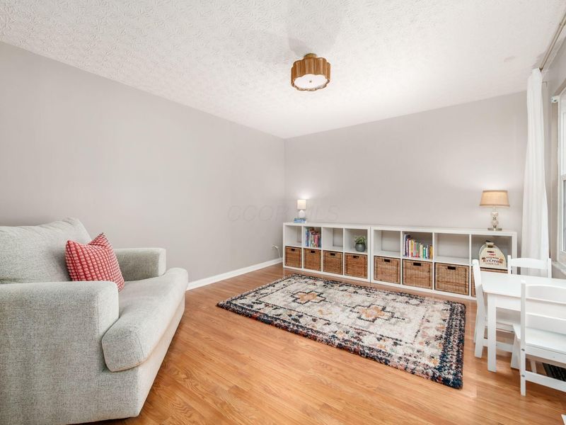 2328 Highlandtown Drive, Hilliard, OH 43026 Photo 9