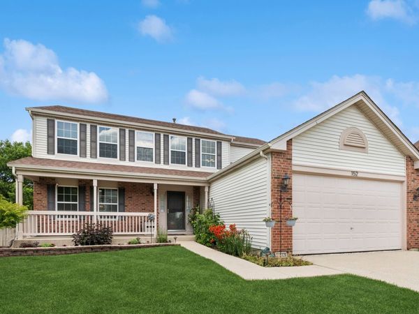 152 N Waterford Drive, Round Lake, IL 60073