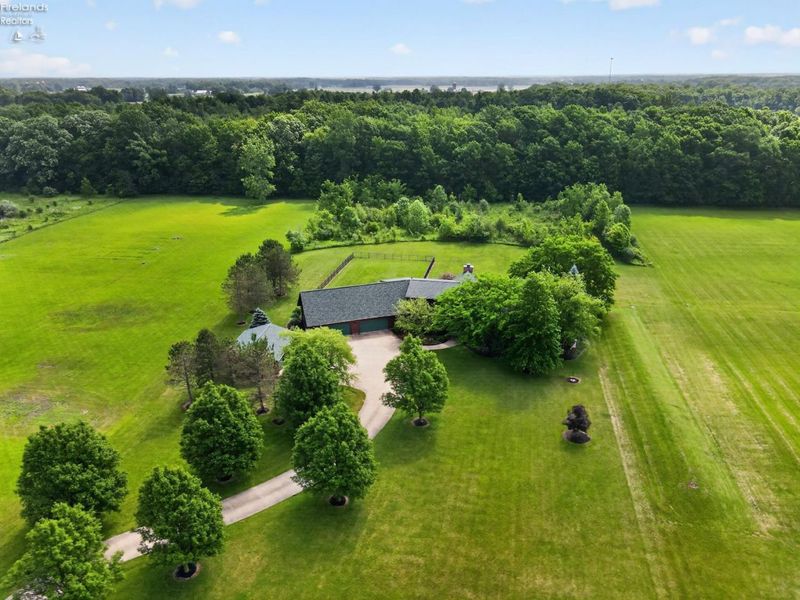 16727 Pitts Road, Wellington, OH 44090 Photo 52