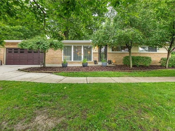 5476 Waterloo Road, Washington TWP, OH 45459