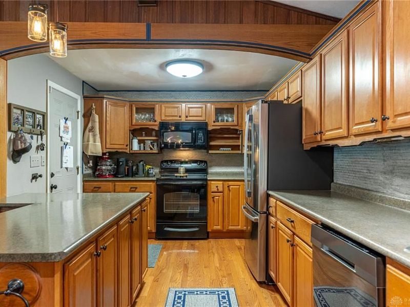 5476 Waterloo Road, Washington Township, OH 45459 Photo 11