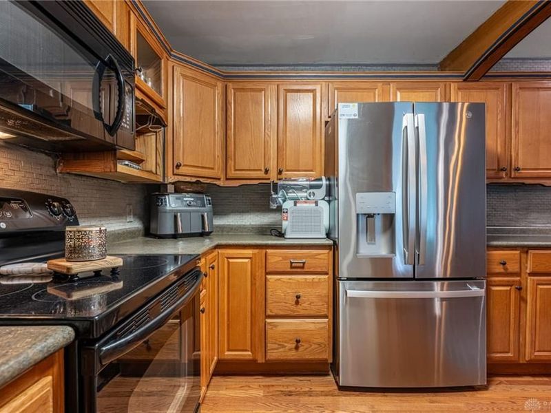 5476 Waterloo Road, Washington Township, OH 45459 Photo 13