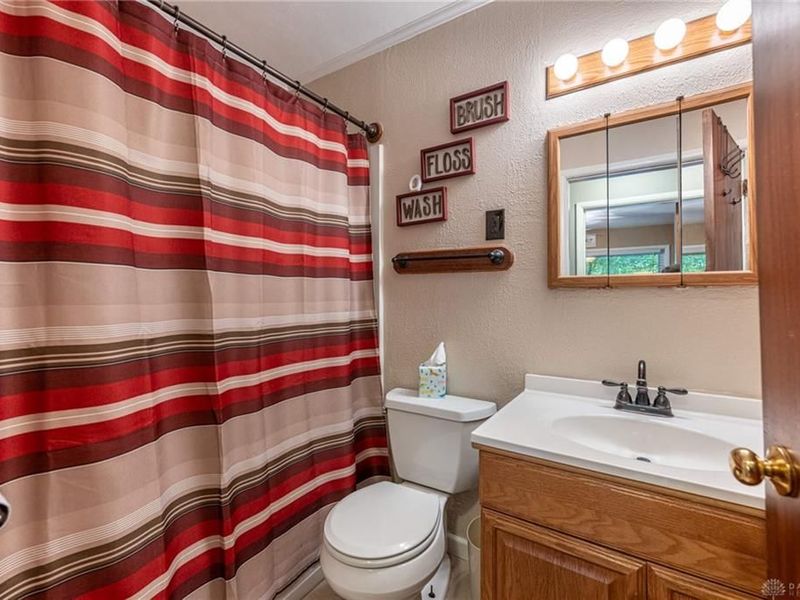 5476 Waterloo Road, Washington Township, OH 45459 Photo 19