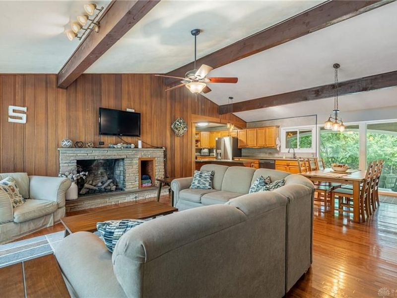 5476 Waterloo Road, Washington Township, OH 45459 Photo 6