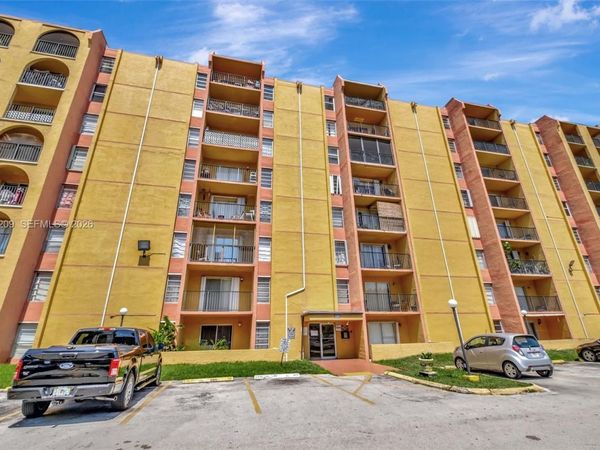 4717 NW 7th St, Unit 803-10, Miami, FL 33126