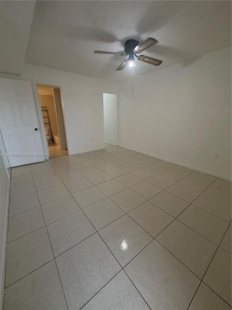 4717 NW 7th St, Unit 803-10, Miami, FL 33126 Photo