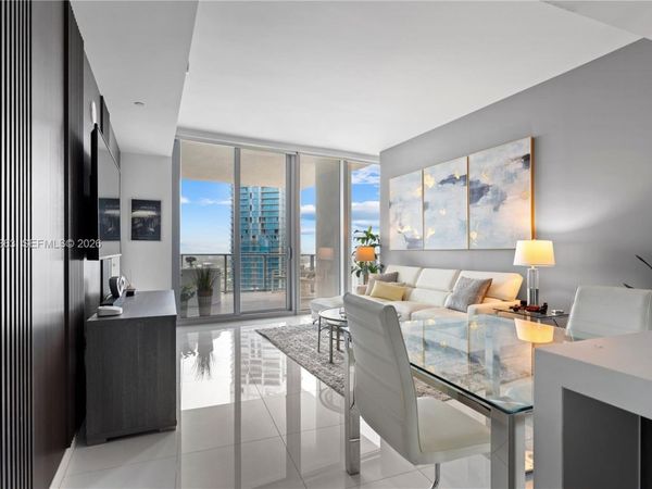 851 NE 1st Ave , Unit 3900, Miami, FL 33132