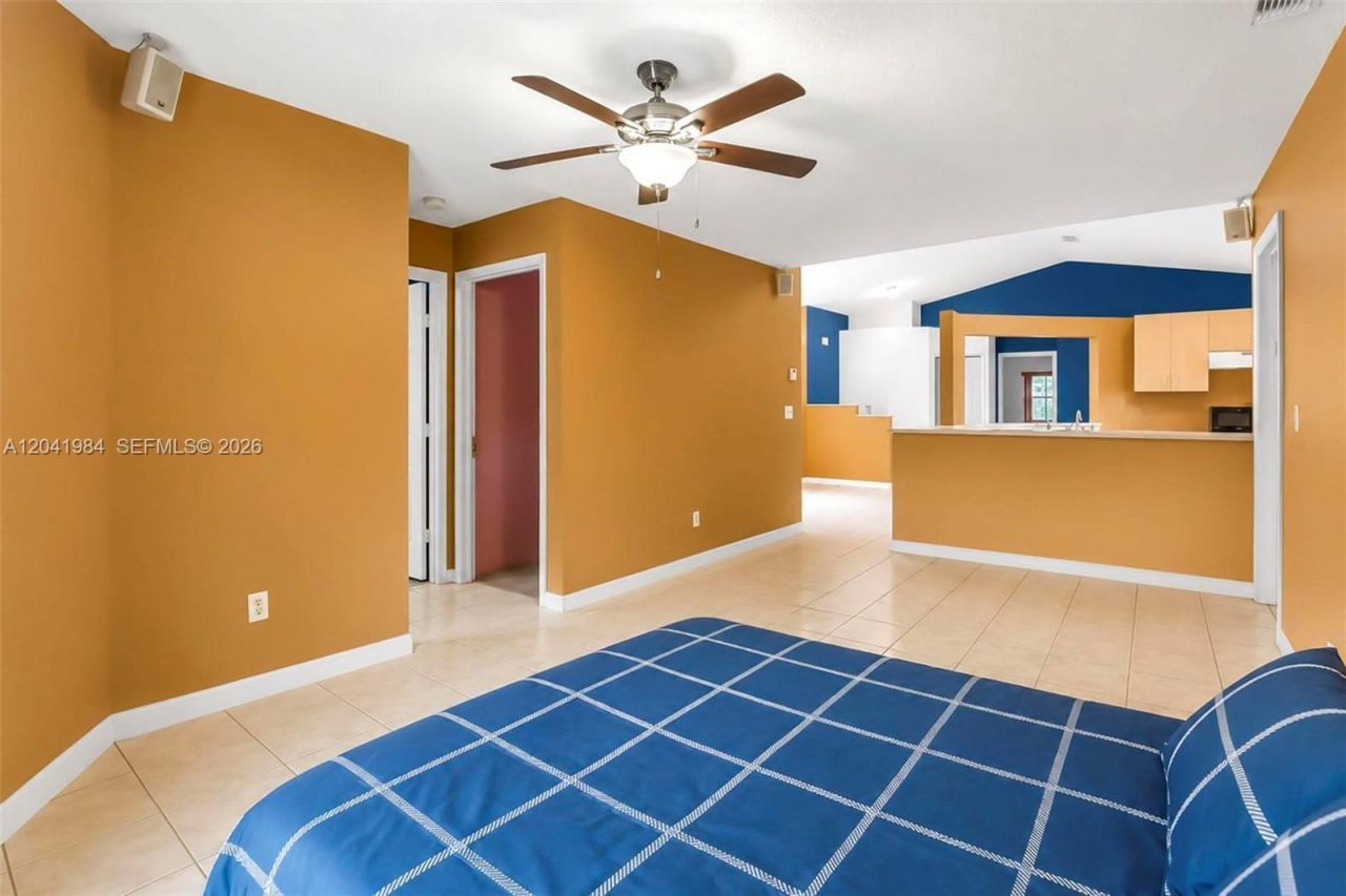 220 NW 207th Way , Pembroke Pines, FL 33029 Photo