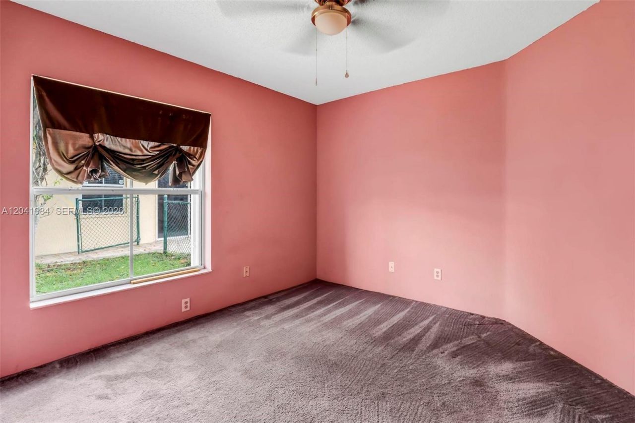 220 NW 207th Way , Pembroke Pines, FL 33029 Photo