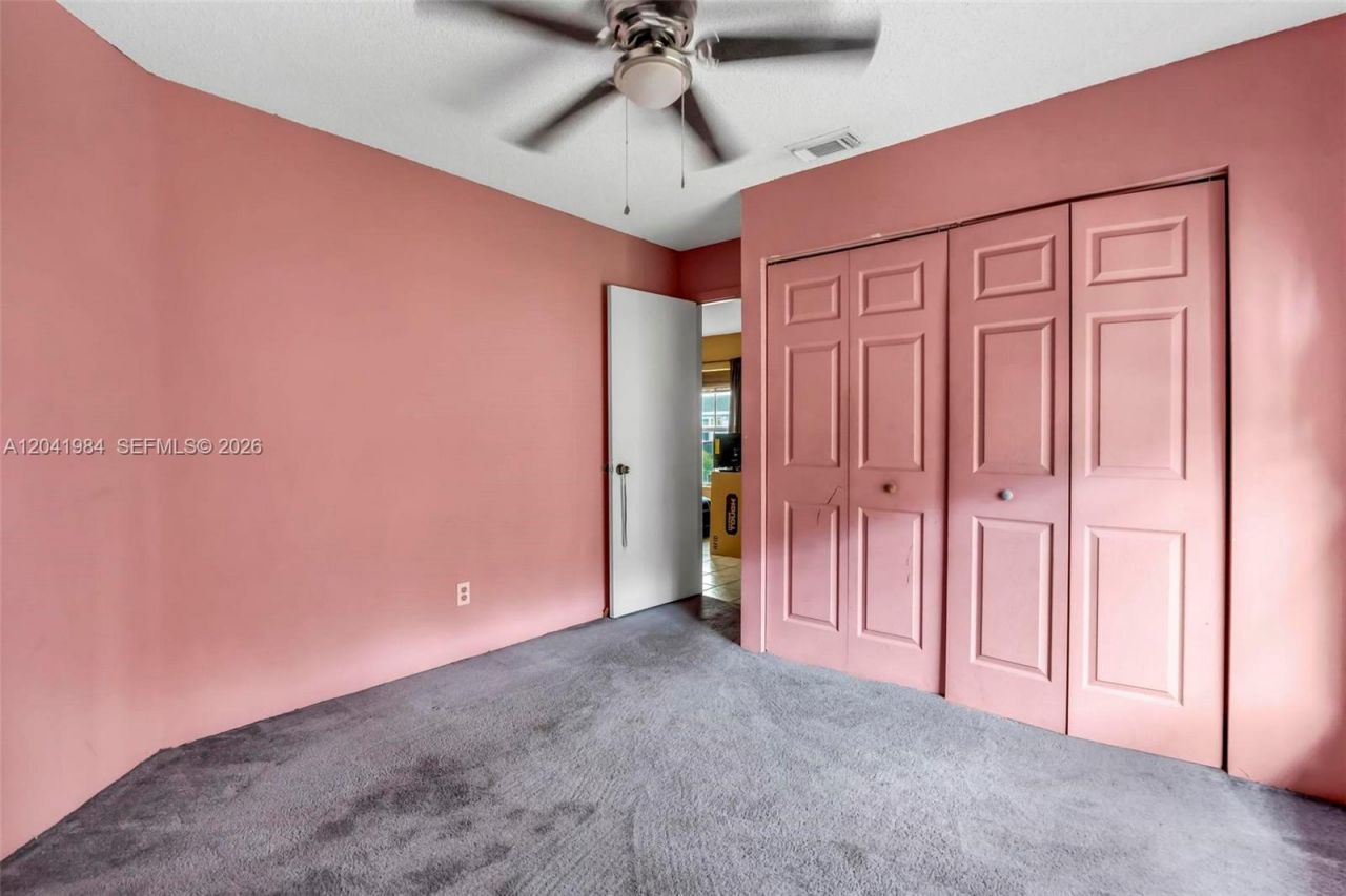 220 NW 207th Way , Pembroke Pines, FL 33029 Photo