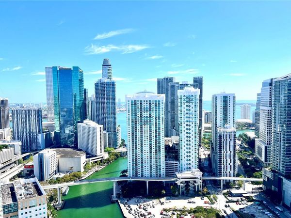 92 SW 3rd St , Unit 4311, Miami, FL 33130