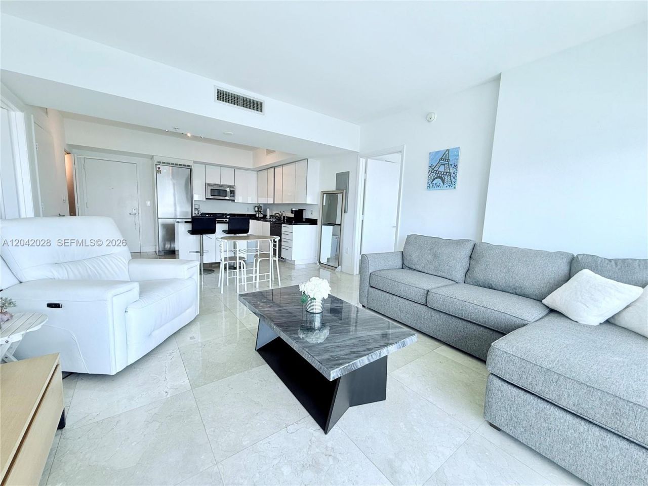 92 SW 3rd St , Unit 4311, Miami, FL 33130 Photo