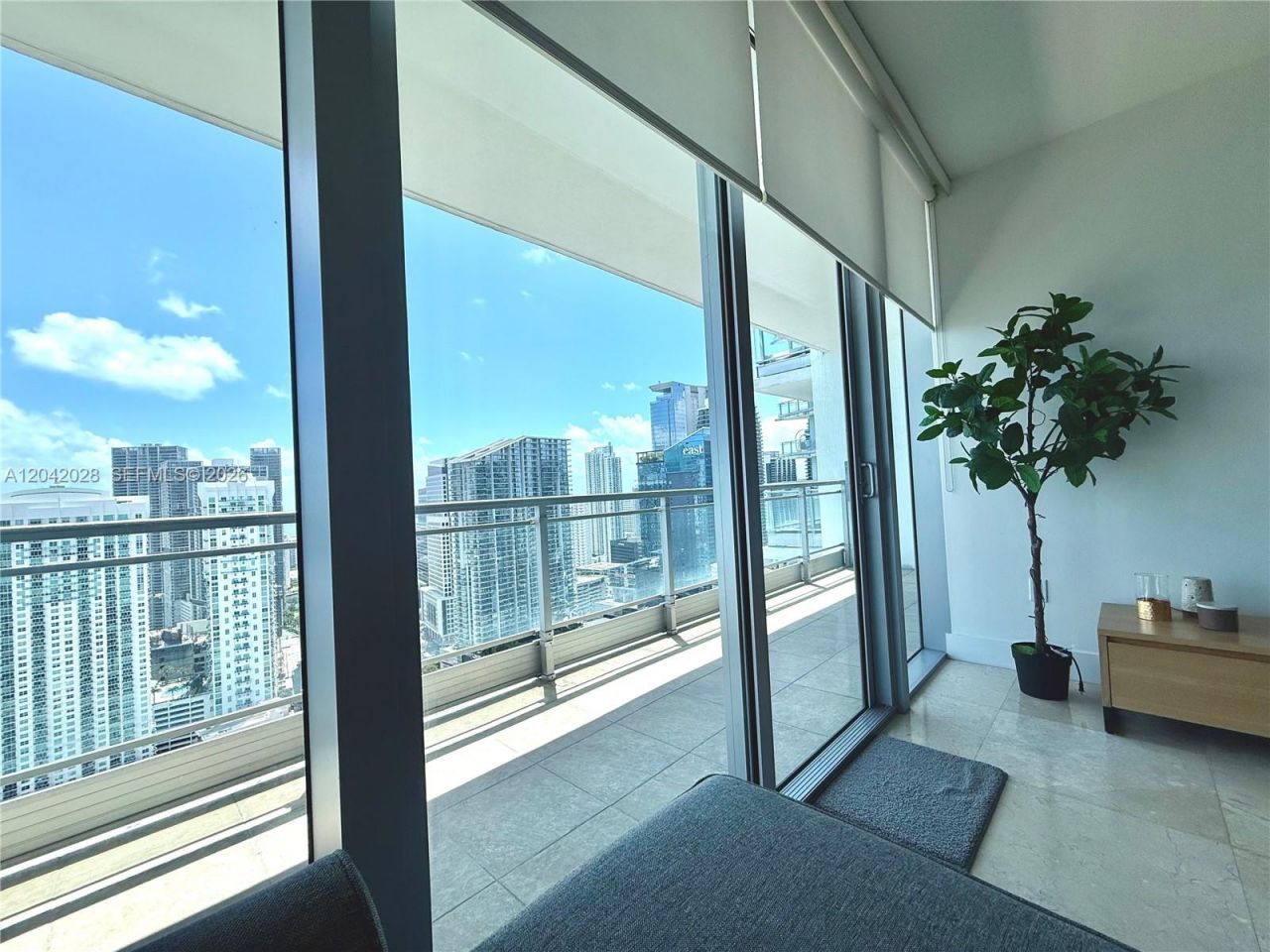 92 SW 3rd St , Unit 4311, Miami, FL 33130 Photo
