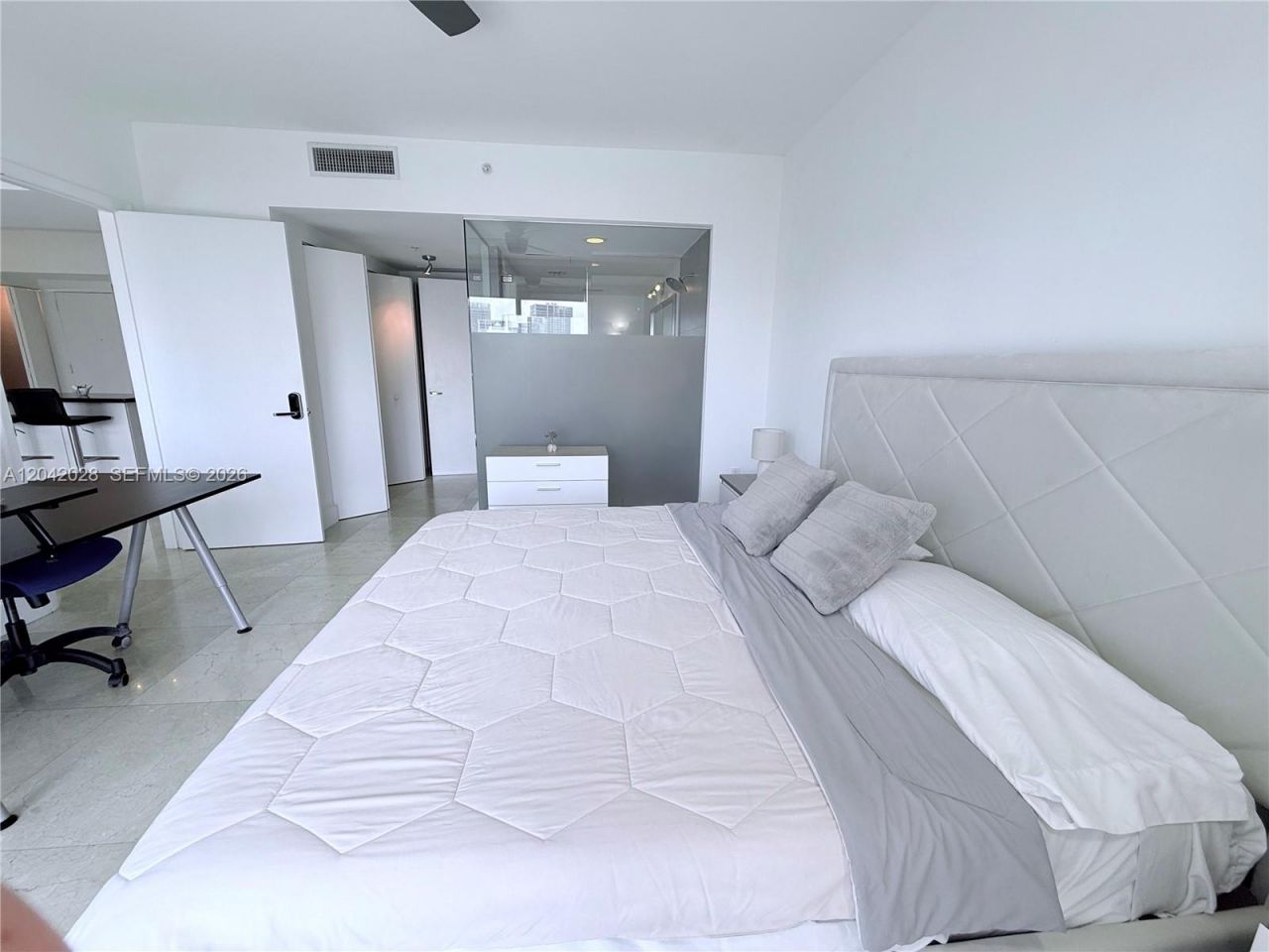 92 SW 3rd St , Unit 4311, Miami, FL 33130 Photo