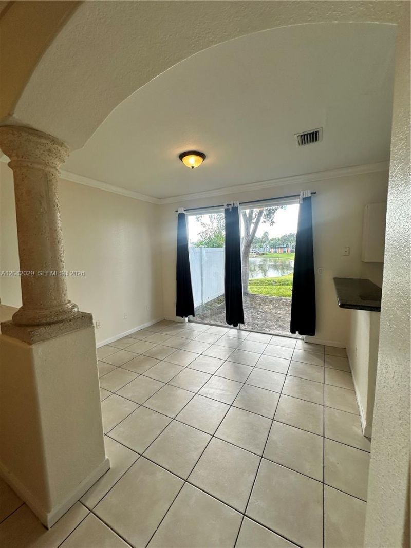 2704 SE 15th Pl, Homestead, FL 33035 Photo