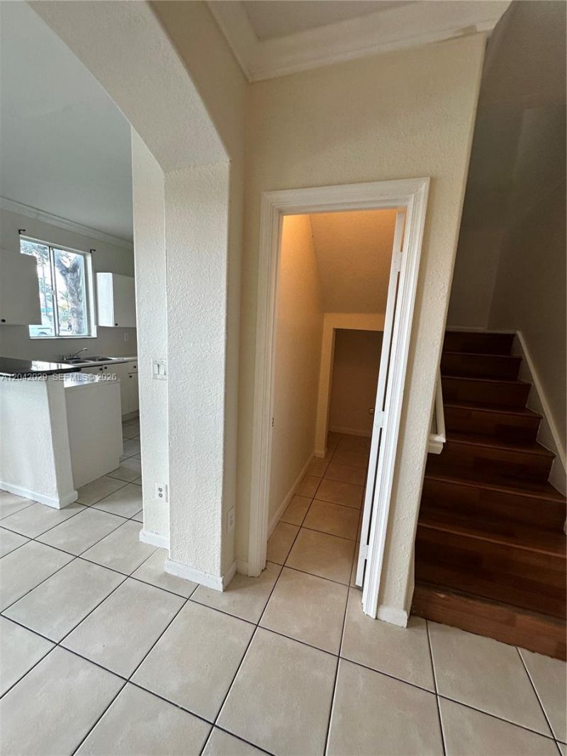2704 SE 15th Pl, Homestead, FL 33035 Photo