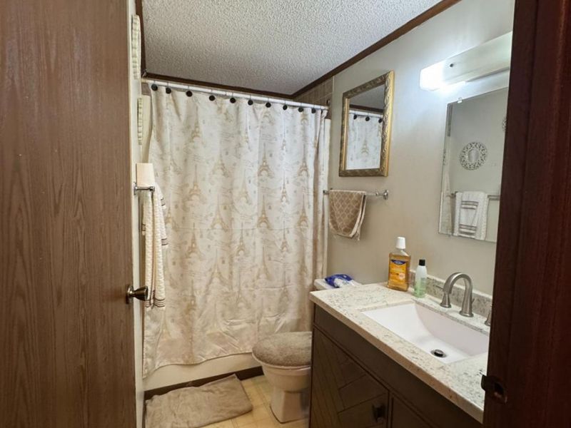 9552 Olde Woods Drive, West Chester, OH 45011 Photo 16
