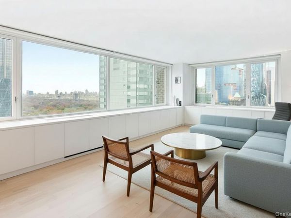 322 W 57th Street , Unit 37H, New York (Manhattan), NY 10019