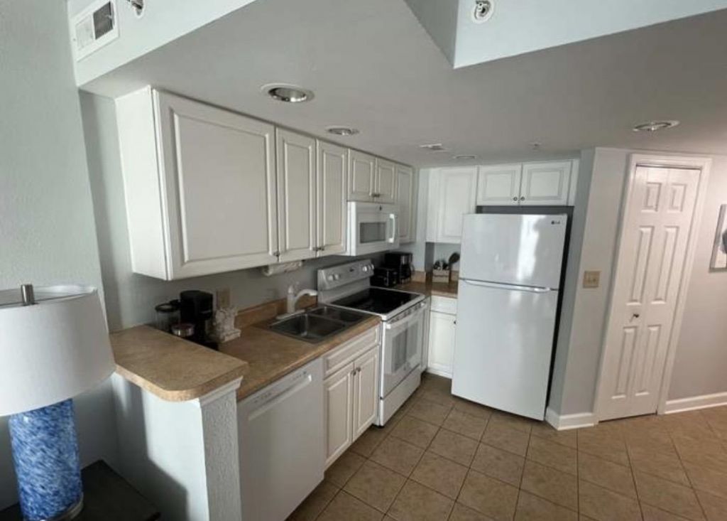 2501 S Ocean Blvd. Photo 7