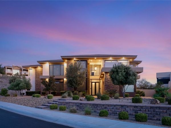 5 Crystal Tree Pass , Henderson, NV 89052