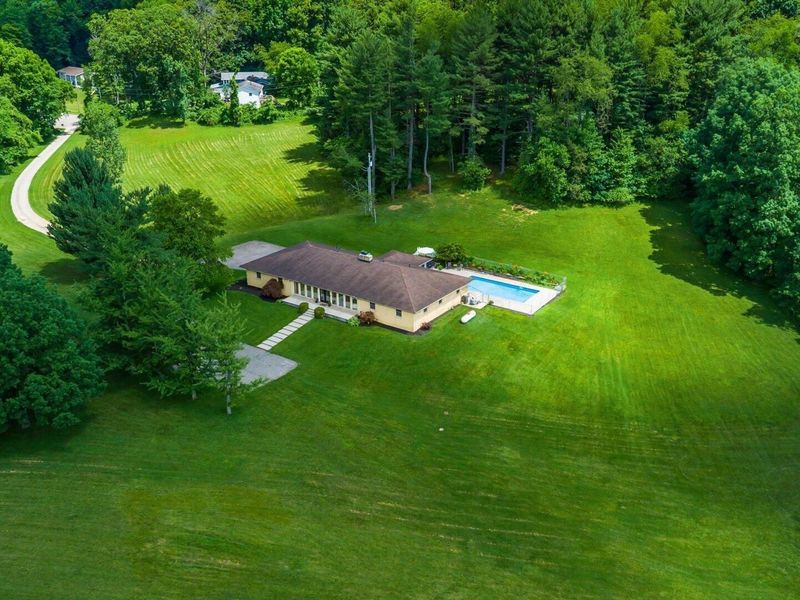255 Briarwood Drive, Newark, OH 43055 Photo 32