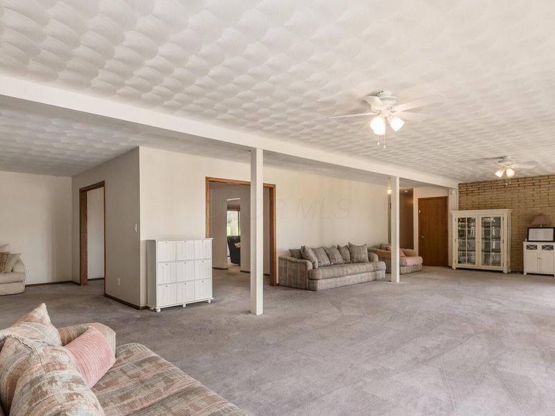 255 Briarwood Drive, Newark, OH 43055 Photo 57